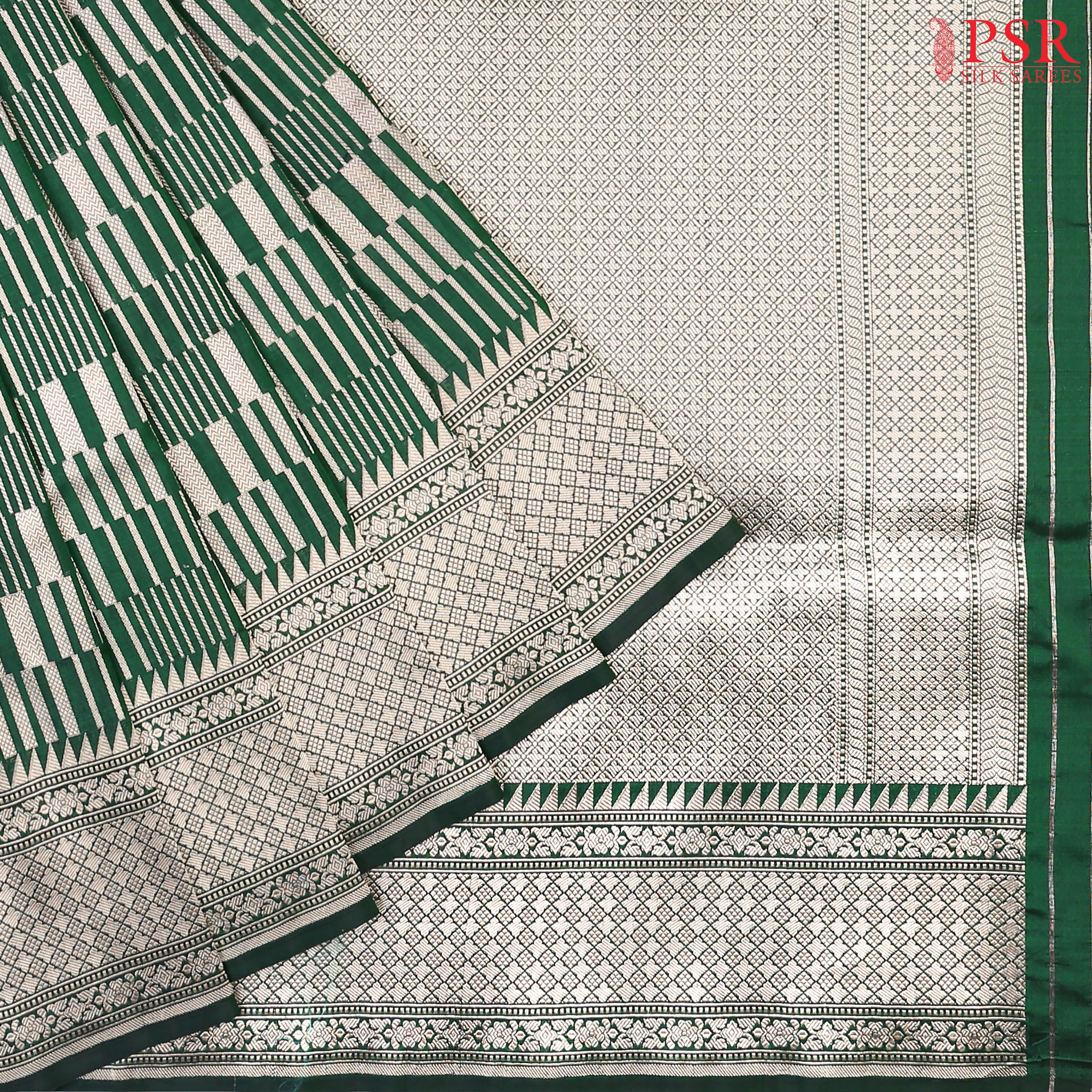 PSR Silk Sarees presents an elegant Dark Green Banaras Silk Saree, a masterpiece of heritage and craftsmanship.