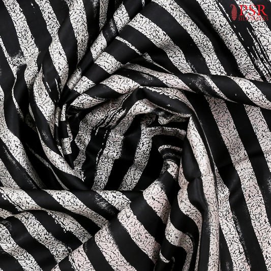 Off White & Black Kadhi Tussar Silk Saree