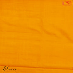 Cream White Pochampally Silk Ikat Saree