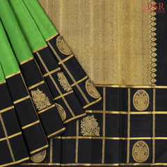 Parakeet Green Kanchipuram Silk Saree