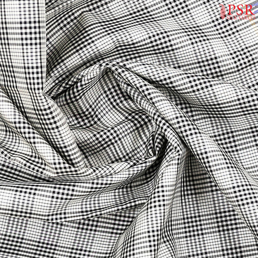 Off White Kanchipuram Silk Saree