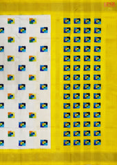 Light Beige Pochampally Silk Ikat Saree