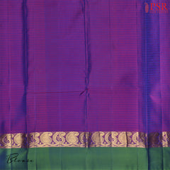 PSR Silks presents a Cobalt Blue colored Arani Silk saree with combination of Puple color.&nbsp;