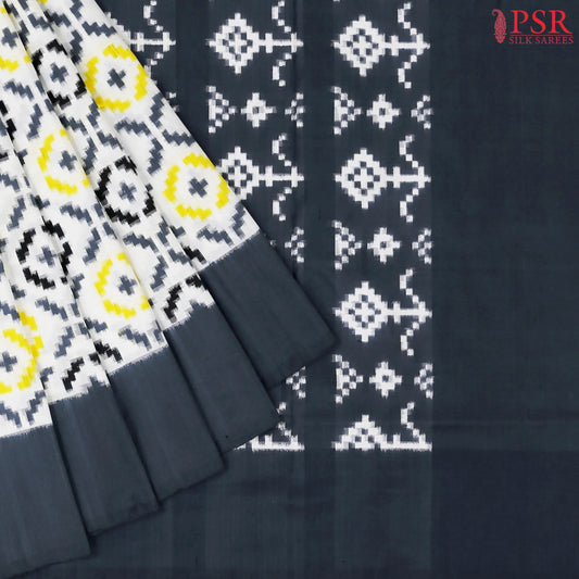 White Pochampally Silk Saree