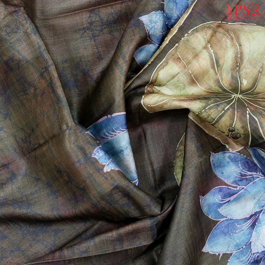 Old Beige & Dark Green  Kadhi Tussar Silk Saree