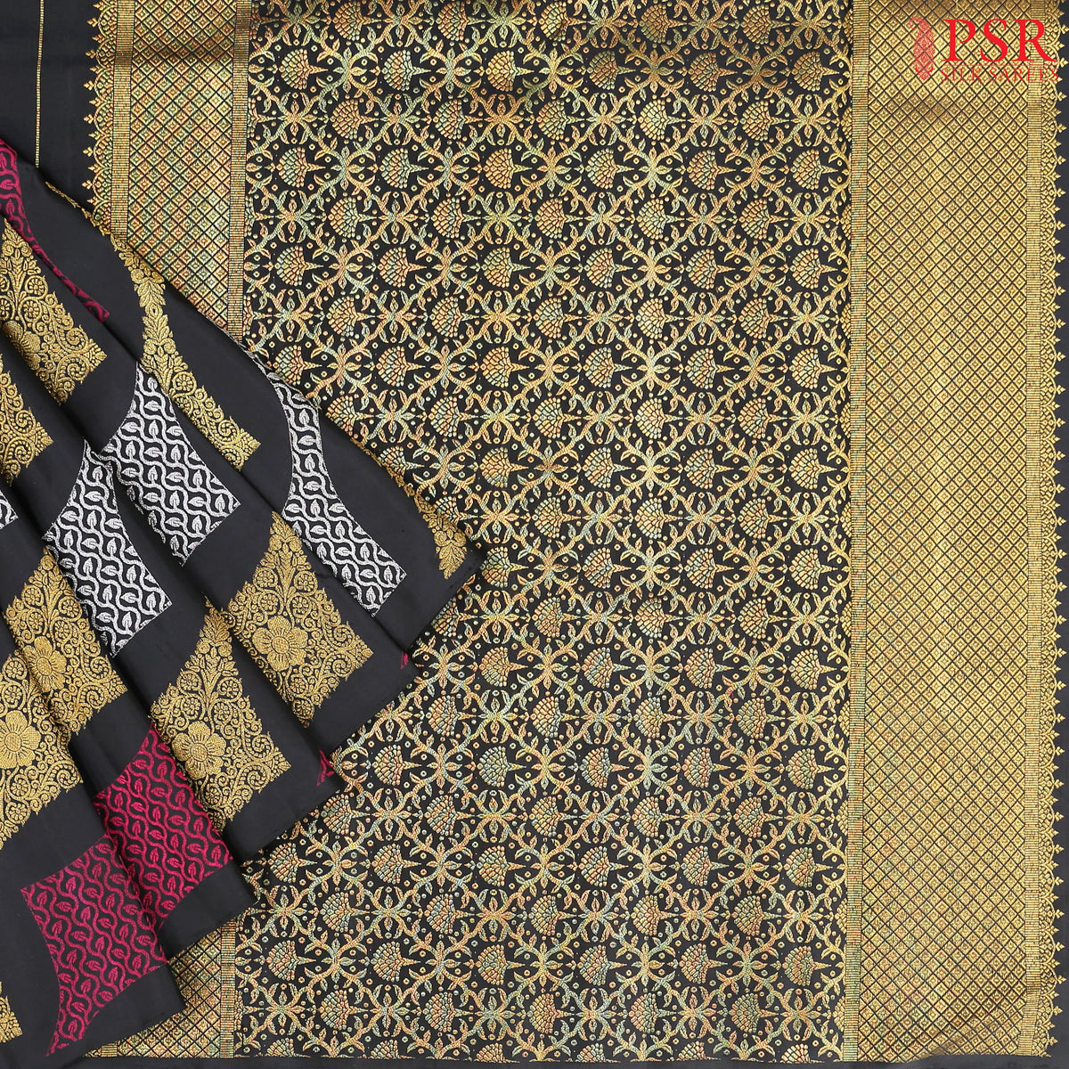 Pearl Beige & Black Kanchipuram Half & Half Silk Saree