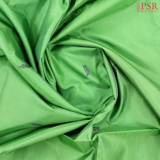 Parakeet Green Vazhainaar Silk Saree