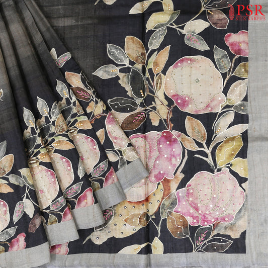 Shades Of Grey Kadhi Tussar Silk Saree
