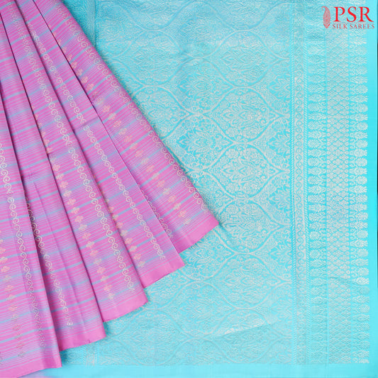 PSR Silk Sarees presents a Lavender Rose&nbsp;Soft Silk Saree, beautifully complemented with an&nbsp;Aqua Blue combination. 